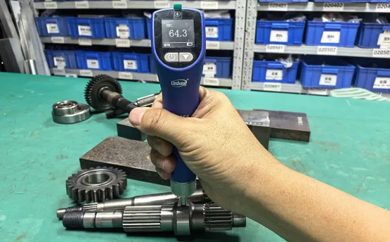 里氏硬度计和超声波硬度计怎么选？大型工件和小件薄件差别很大