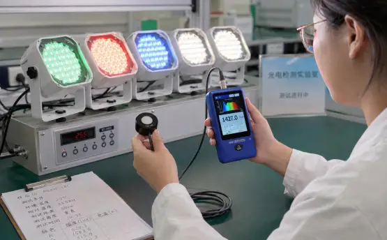 LS335光谱照度计用于彩色LED与RGB灯具检测：看照度，也看光谱