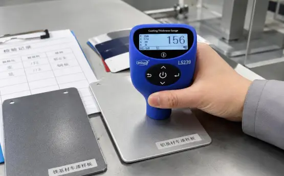 LS239漆膜仪在汽车漆面与工业涂装厚度检测中的应用思路