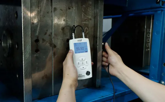超声波金属测厚仪如何测量金属厚度？