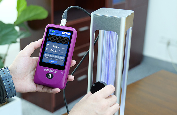 LS135测量222nm紫外杀菌灯