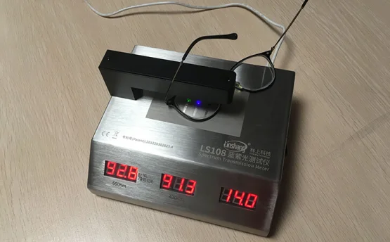 藍紫光測試儀對防藍光鍍膜鏡片的光學(xué)性能檢測
