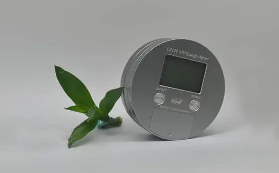 家具固化中UV能量測(cè)試儀的使用