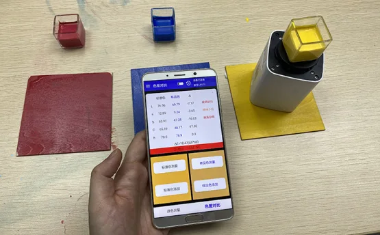 色差仪小试验：干湿水性木器漆色差对比