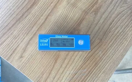 木蠟油和清漆有什么區(qū)別？木器表面光澤度怎么檢測(cè)？