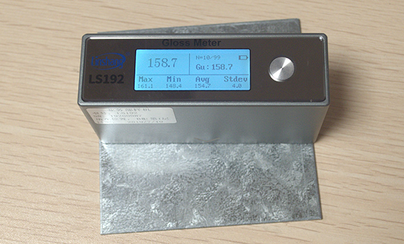 光泽度计LS192测量金属制品