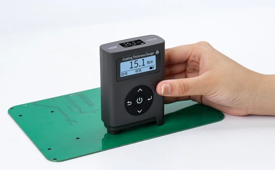 PCB板三防漆膜厚測試儀實(shí)測，林上LS226精度媲美德國品牌