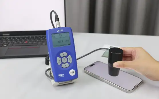手持式亮度計價格差異大？一文幫你找到最適合的型號！