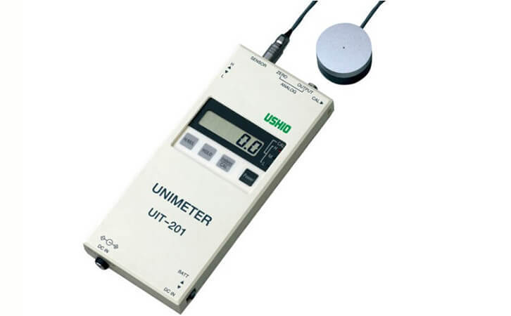 日本牛尾紫外线强度检测仪UIT-201